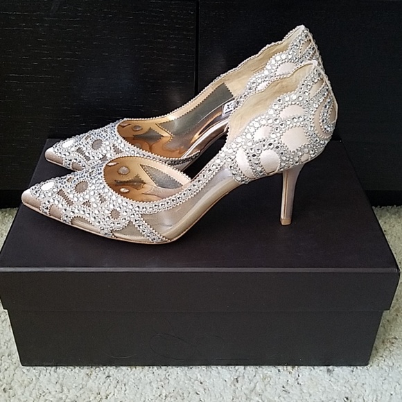 🎉HP🎉NWT Badgley Mischka Latte colored Marissa heel 6.5 - Picture 3 of 8